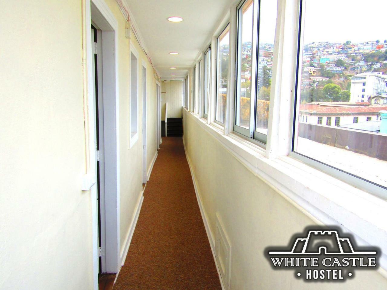 White Castle Hostel Valparaíso Buitenkant foto